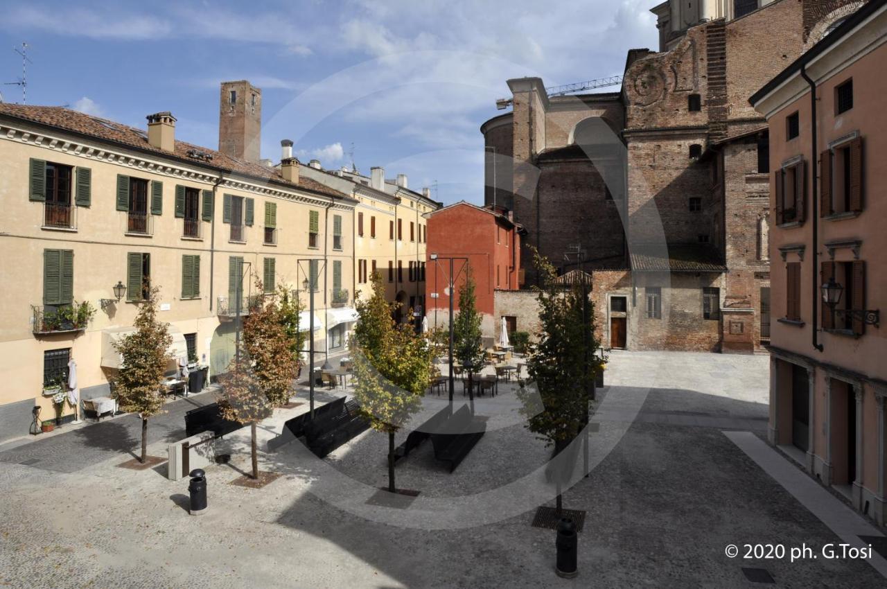 A.a.a. Armonie * Mantua